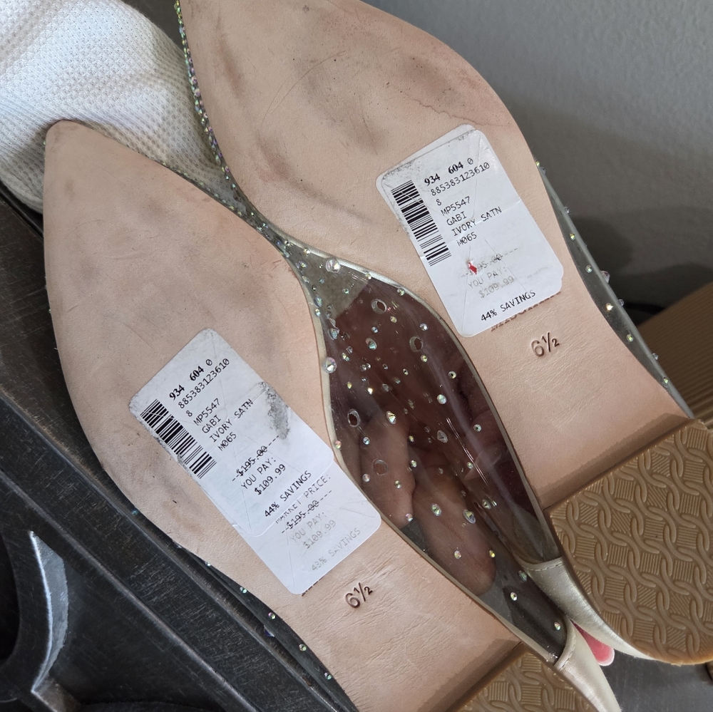 Badgley Mischka Gabi Ivory Satin Rhinestone Flats - Picture 3 of 6